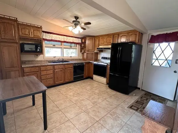 45 Glen CIR, Babbitt, MN 55706