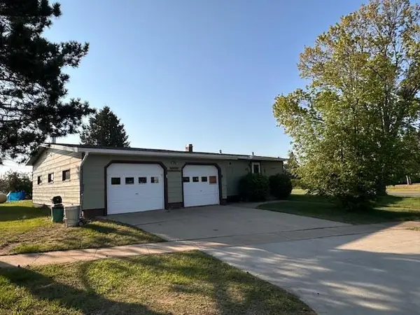 45 Glen CIR, Babbitt, MN 55706