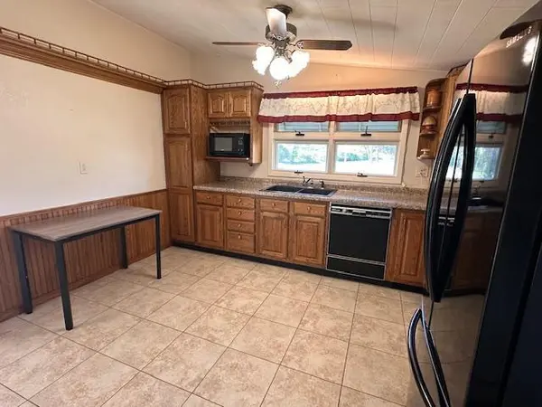 45 Glen CIR, Babbitt, MN 55706