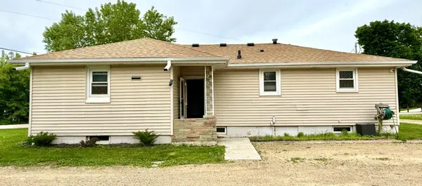 1402 Kirkwood AVE, Albert Lea, MN 56007