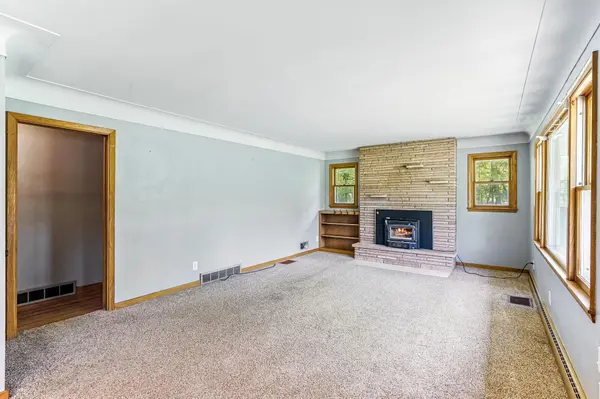 20257 Viking BLVD NE, Wyoming, MN 55092