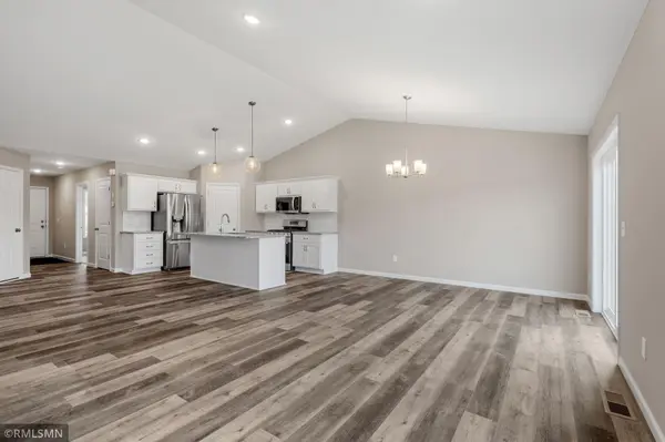 1009 2nd ST NW, Delano, MN 55328
