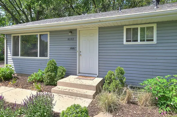 8132 Bryant AVE S, Bloomington, MN 55420