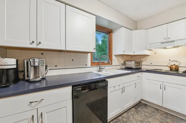 351 Elan CT, Woodbury, MN 55125