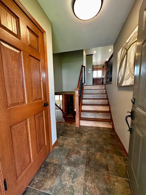 356 6th CT SE, Dover, MN 55929