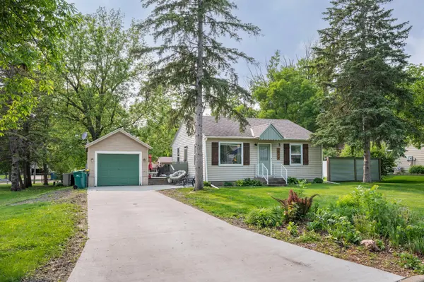 2020 7th ST SW,  Willmar,  MN 56201