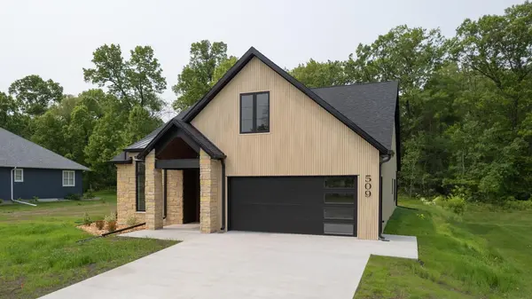 509 Cedar DR, Lake City, MN 55041