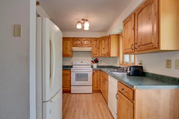 203 Stoner AVE SE, Bemidji, MN 56601