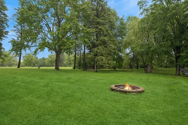 622 Highway 55, Medina, MN 55340