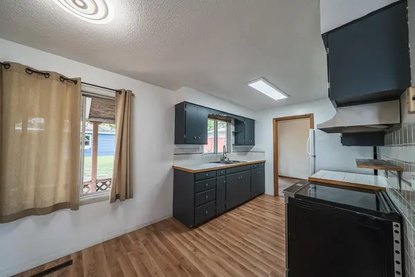 412 James ST, Detroit Lakes, MN 56501