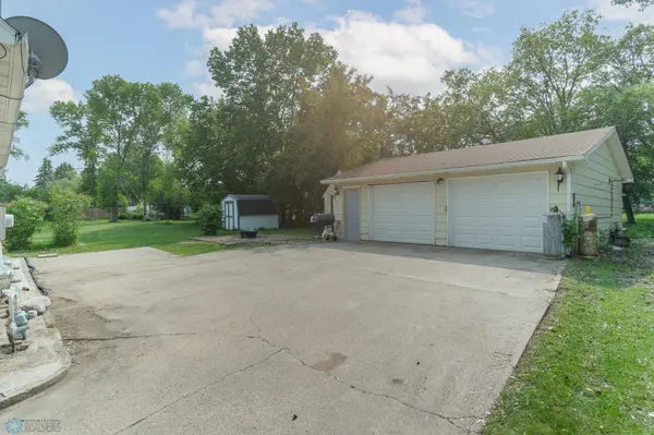 709 9th ST, Hawley, MN 56549