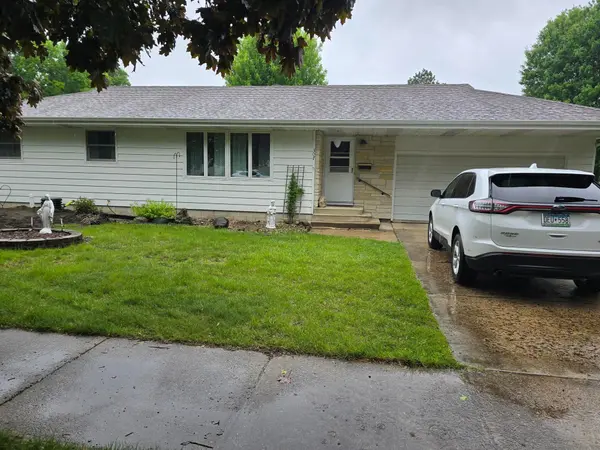 307 NW 5th ST,  Adams,  MN 55909