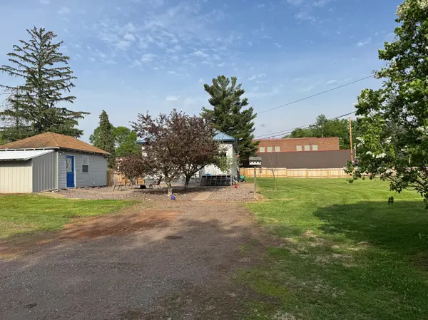 3737 Carlton ST, Barnum, MN 55707