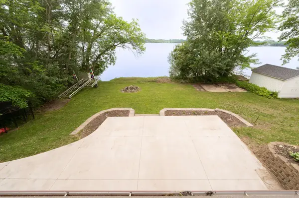 31512 London DR NE,  Cambridge,  MN 55008