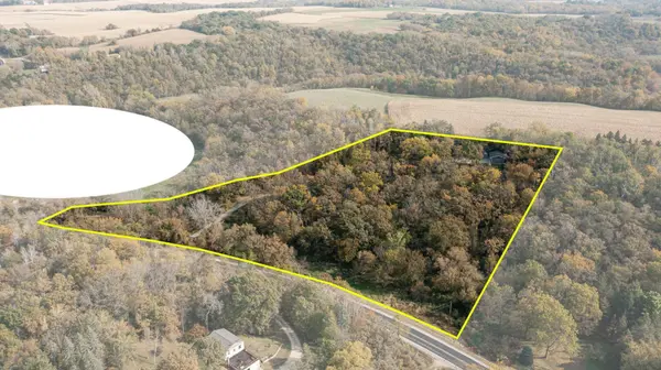 56638 County Road 1, Mazeppa, MN 55956
