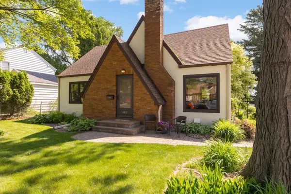 4313 Arthur ST NE, Columbia Heights, MN 55421