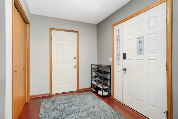 2745 Maplewood CIR, Monticello, MN 55362
