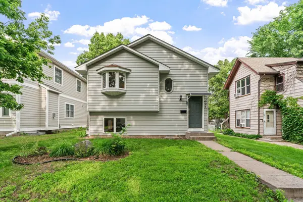 744 Pierce ST NE, Minneapolis, MN 55413