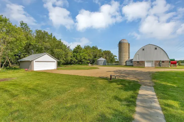 37454 605th AVE, Bluffton, MN 56518