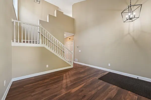 1741 Prescott LN, Chaska, MN 55318
