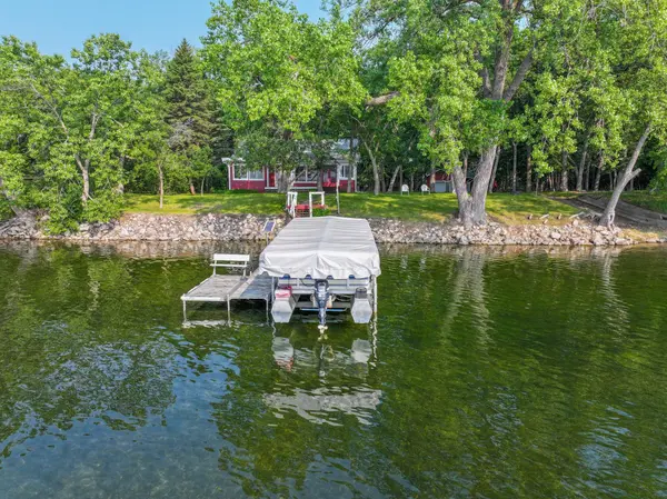 3011 Government Point RD NE, Alexandria, MN 56308