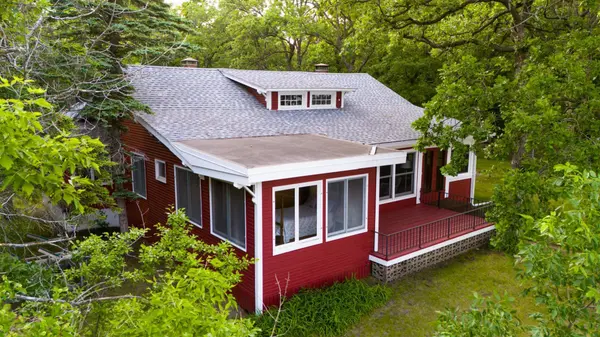 3011 Government Point RD NE, Alexandria, MN 56308