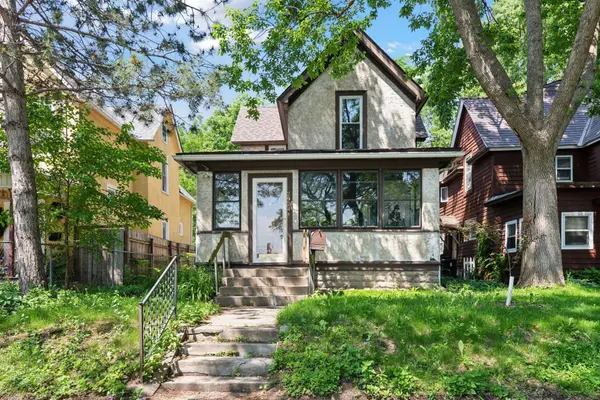 2924 15th AVE S, Minneapolis, MN 55407