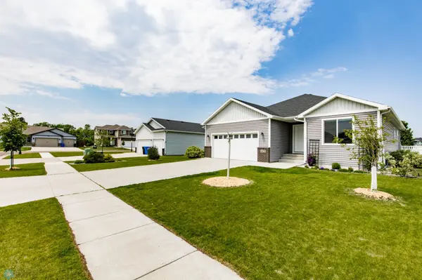 6675 57th AVE S, Fargo, ND 58104