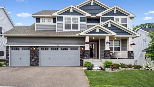 786 Spancil Hill DR, Woodbury, MN 55129