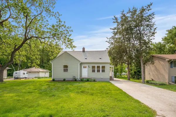 1001 Glendon ST N, Saint Paul, MN 55119