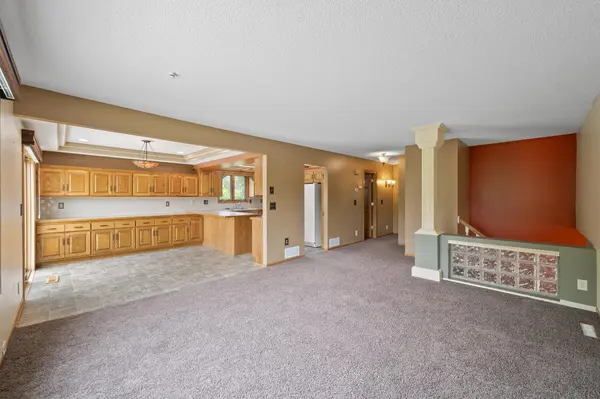 30170 Norway DR NW, Cambridge, MN 55008