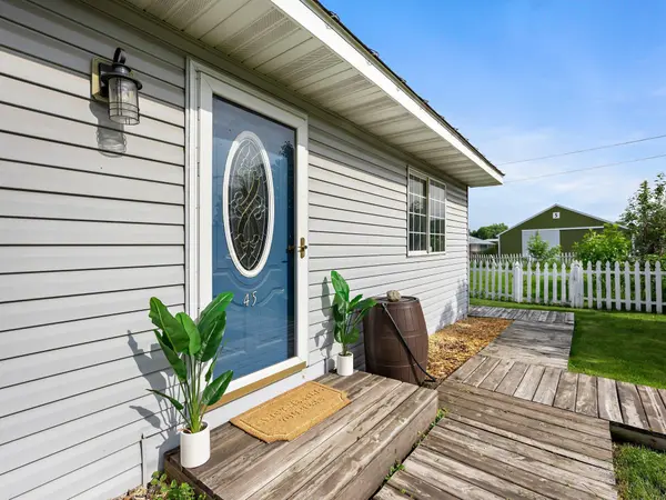 45 Oak AVE S, Maple Lake, MN 55358