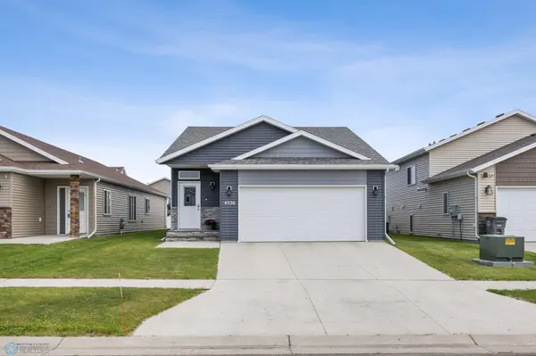 4526 17th ST S, Moorhead, MN 56560