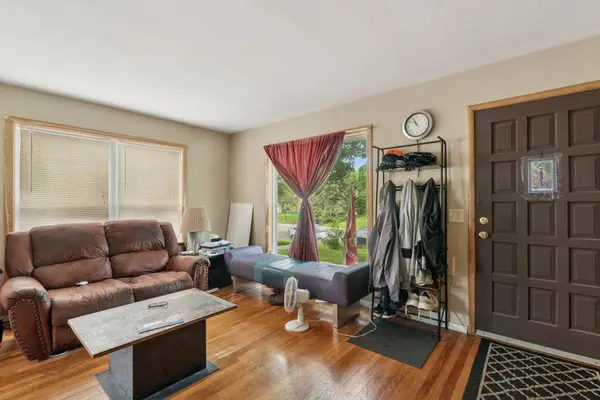 3810 Regent AVE N, Robbinsdale, MN 55422