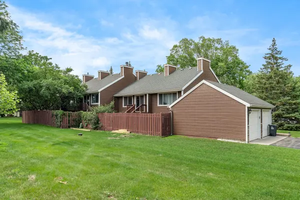 2298 Long AVE, Saint Paul, MN 55114