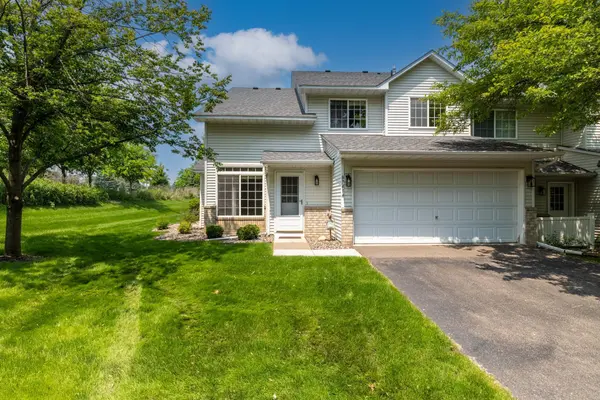 8741 Quarry Ridge LN #H, Woodbury, MN 55125