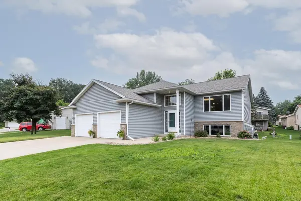 2050 23rd LN SE, Rochester, MN 55904