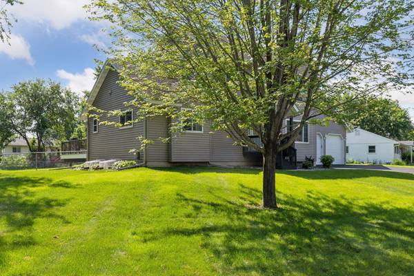 6524 Florida AVE N, Brooklyn Park, MN 55428