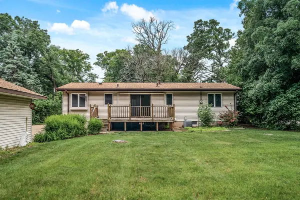 436 Tanglewood DR, Shoreview, MN 55126
