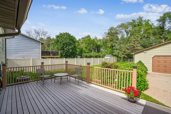 9729 Heath AVE S, Cottage Grove, MN 55016