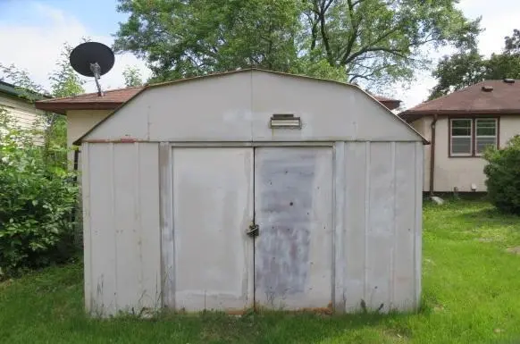 3100 62nd AVE N, Brooklyn Center, MN 55429