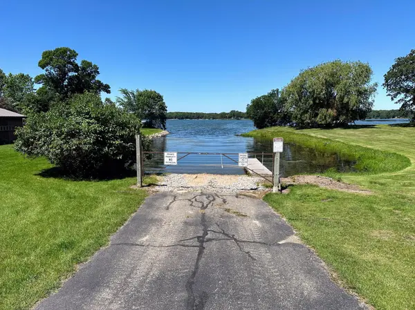 3xxxx Smokey LN, Battle Lake, MN 56515