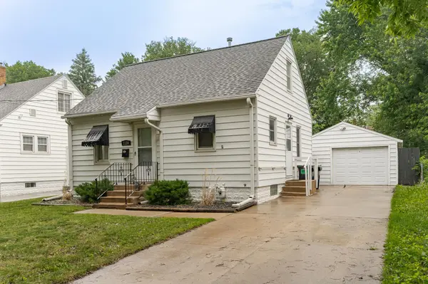 1130 4th AVE SE, Rochester, MN 55904