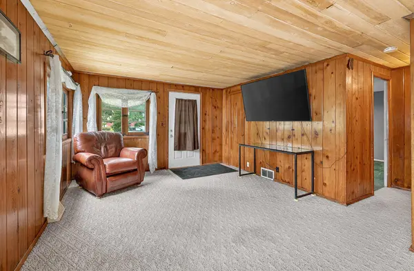 9123 Pillsbury AVE S, Bloomington, MN 55420