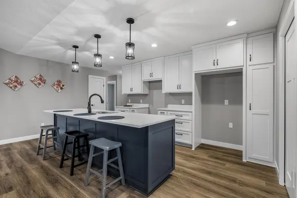 7267 Hawthorne CT, North Branch, MN 55056
