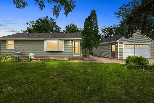 2624 Stacker BLVD, White Bear Twp, MN 55110