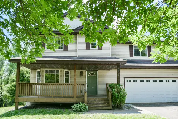 2471 Bridgewater PL S, Cambridge, MN 55008
