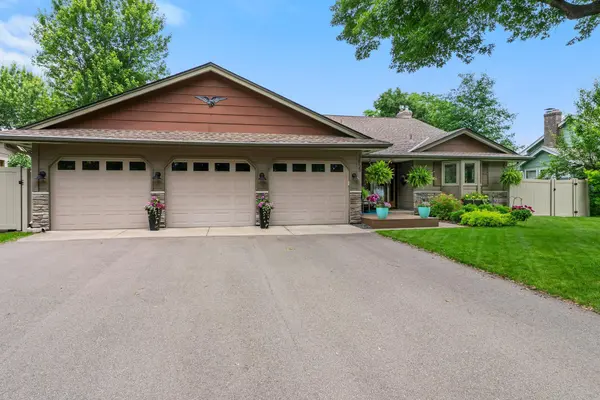 3855 97th AVE NE, Circle Pines, MN 55014