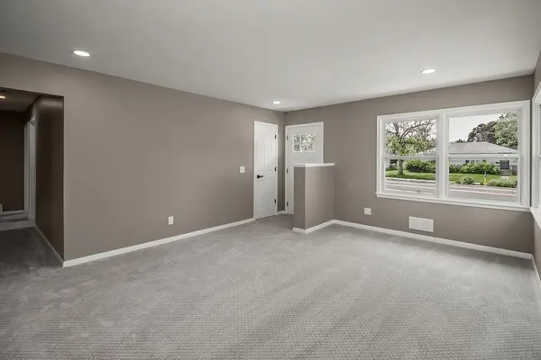 6342 Dupont AVE N, Brooklyn Center, MN 55430