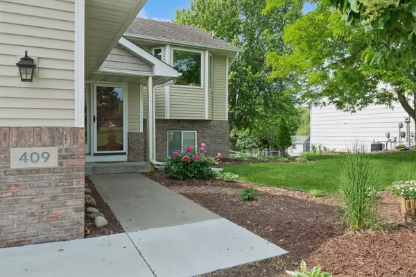 409 Birch AVE NW, Saint Michael, MN 55376